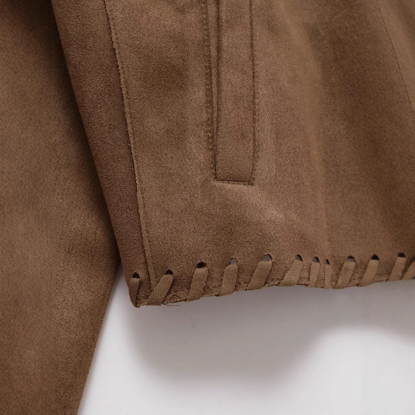 Dekorative Baseballjacke mit gewebter Wildlederstruktur für Damen