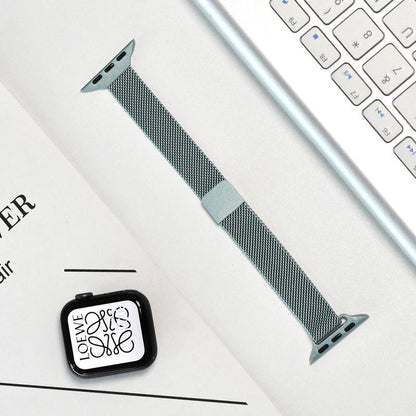 Apple Watch S7/S8 Thin Milanese Loop Strap for iWatch Series 9
