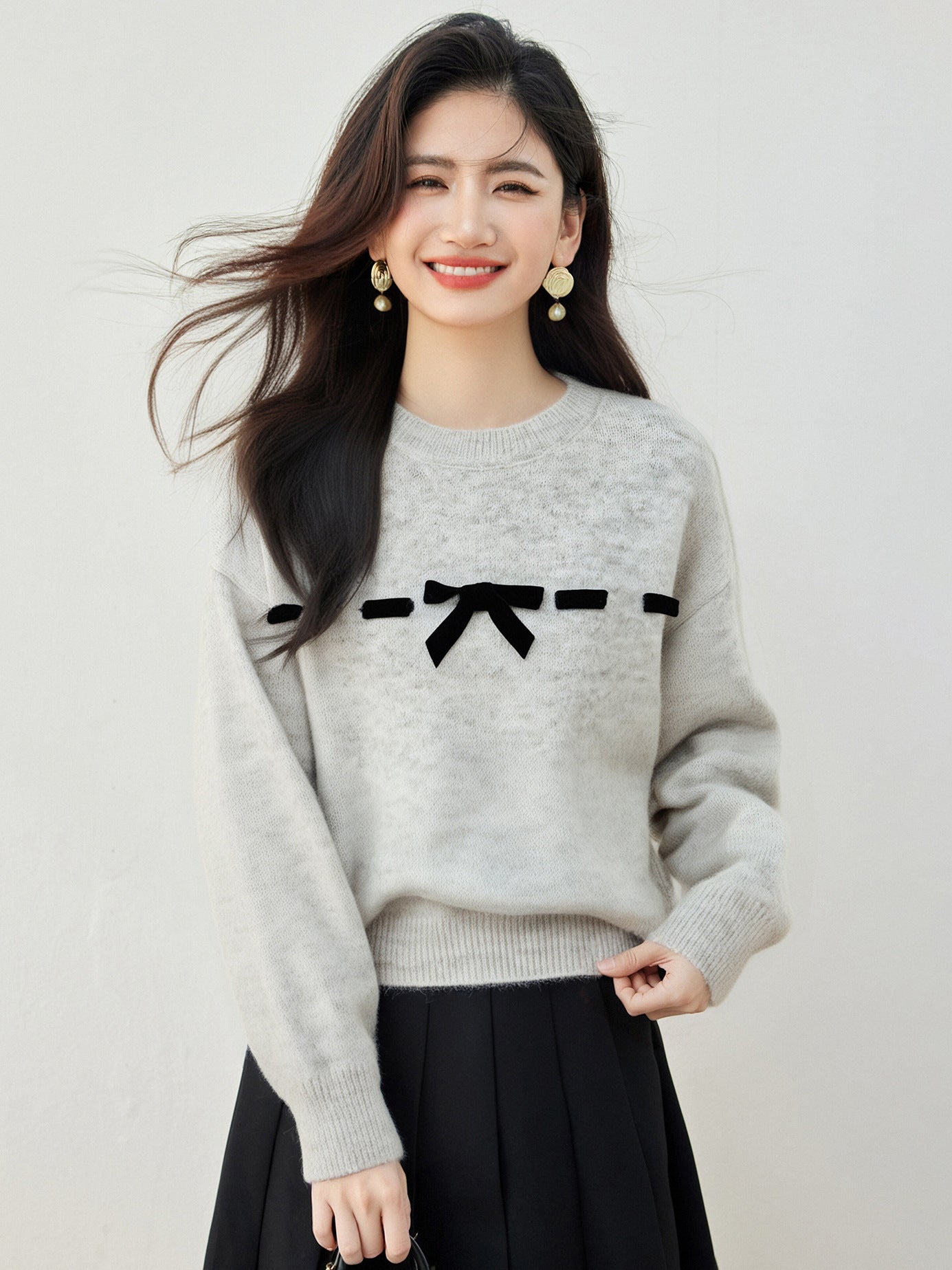 Knitted Sweater with Bow Tie and Round Neck, Slim Fit, Blue, Autumn/Winter Style