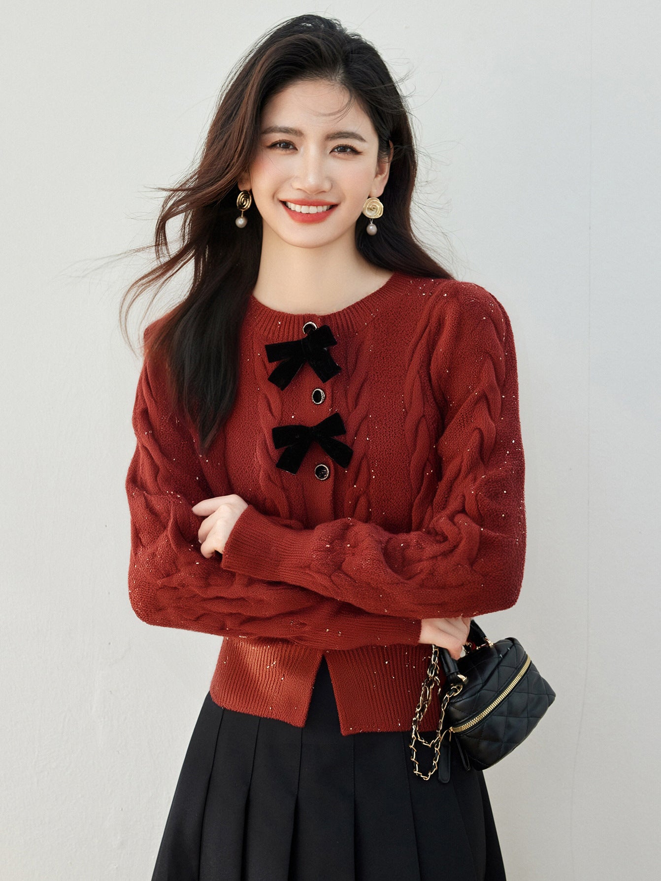 Schicke Strickjacke mit Schleife und Pailletten, Rundhalsausschnitt, Casual Style für Damen