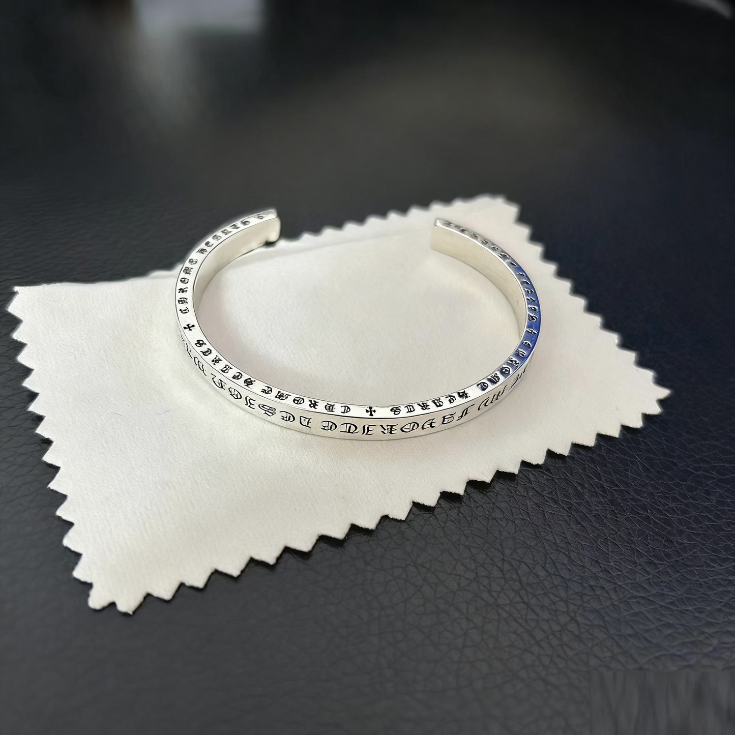Kreuzöffnung Retro Armband Totenkopf Bullet Nail Text Schwert Armband