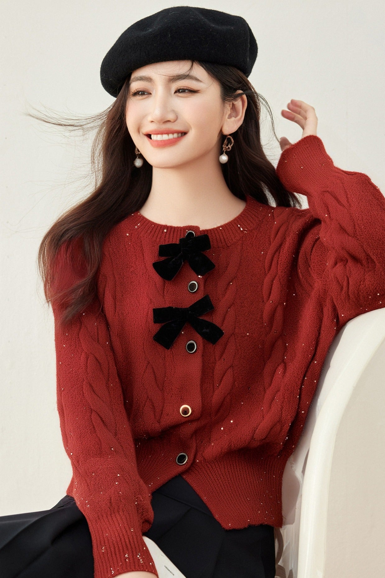 Schicke Strickjacke mit Schleife und Pailletten, Rundhalsausschnitt, Casual Style für Damen
