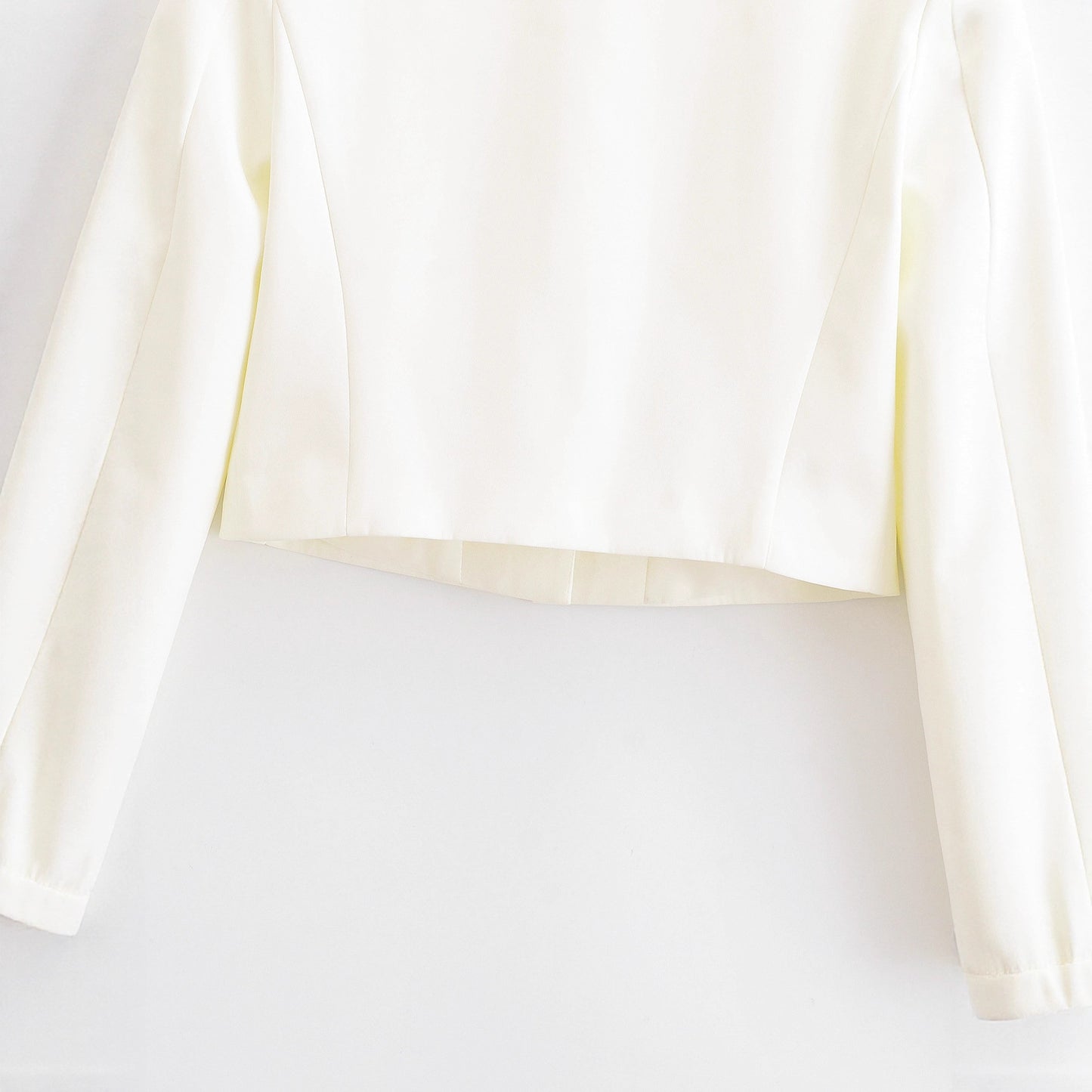 Stehkragen, langärmelige, kurze Zwei-Knopf-Jacke für Damen